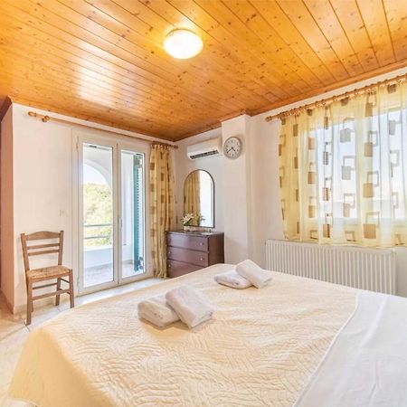 Villa Theo Marathias  Bagian luar foto