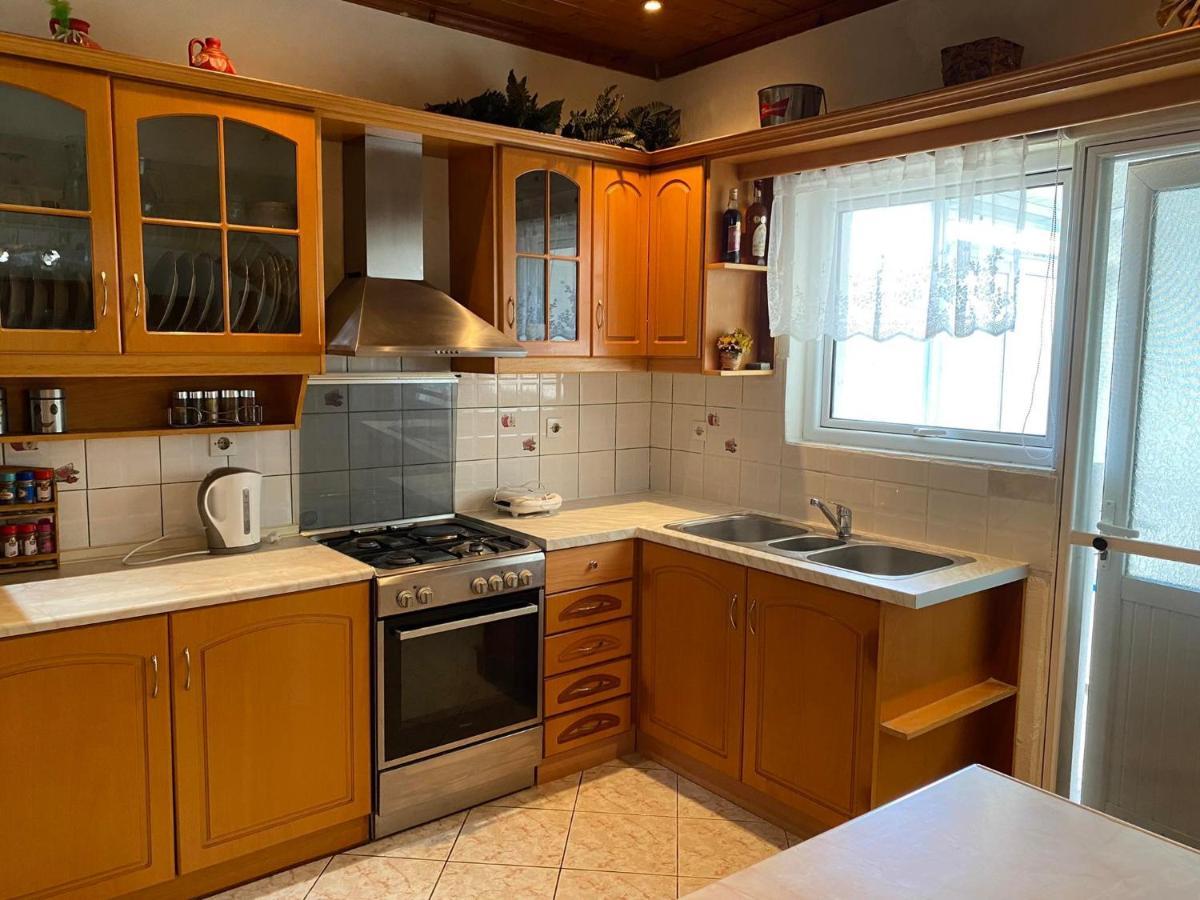 Villa Theo Marathias  Bagian luar foto