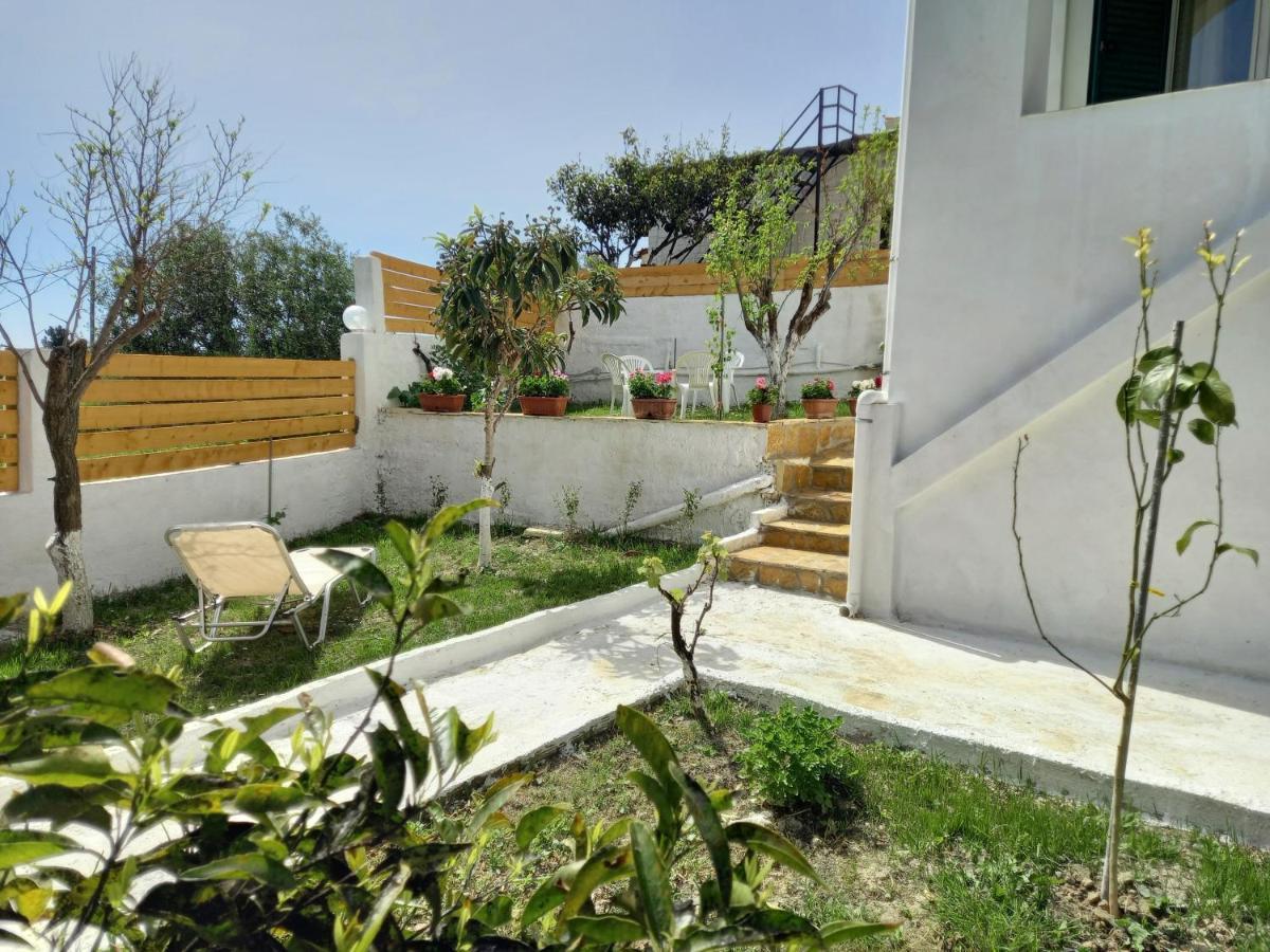 Villa Theo Marathias  Bagian luar foto