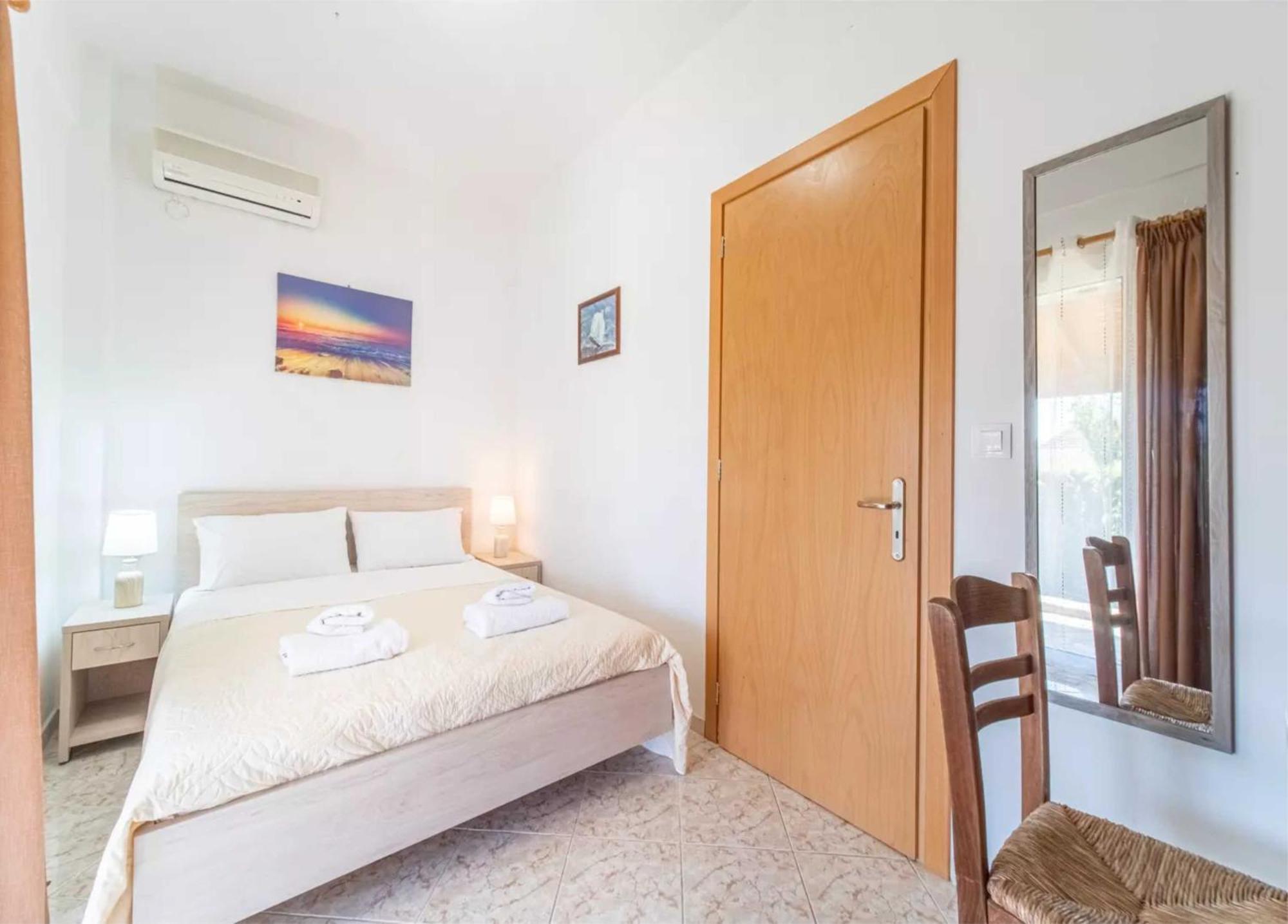 Villa Theo Marathias  Bagian luar foto